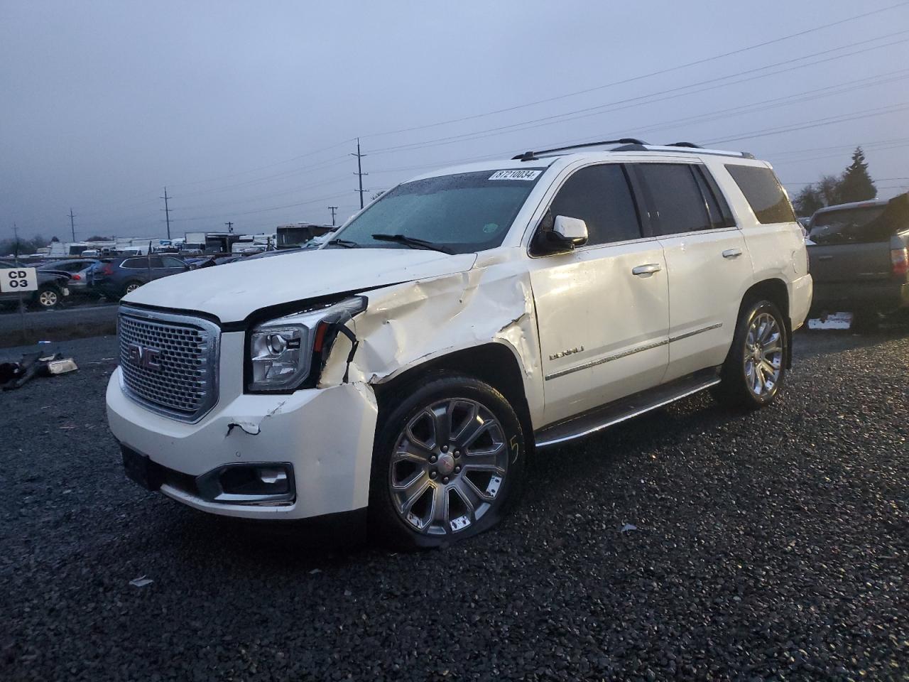 GMC YUKON DENA 2015