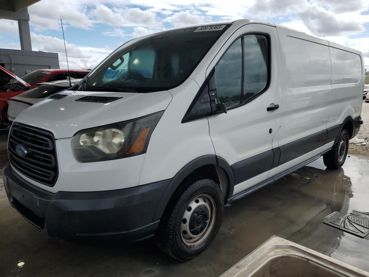 FORD TRANSIT T- 2015