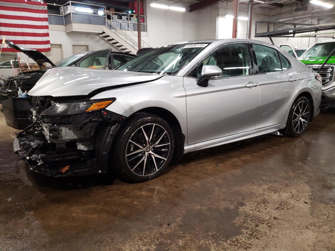 TOYOTA CAMRY SE N 2024