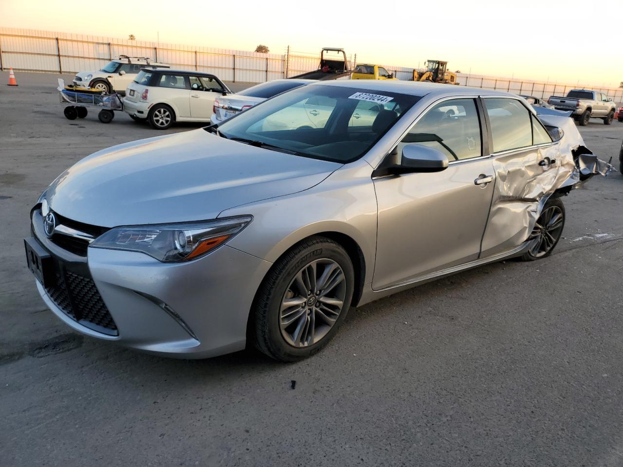 TOYOTA CAMRY LE 2017