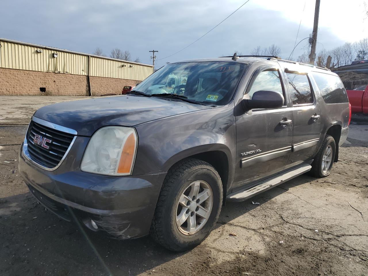 GMC YUKON XL C 2010