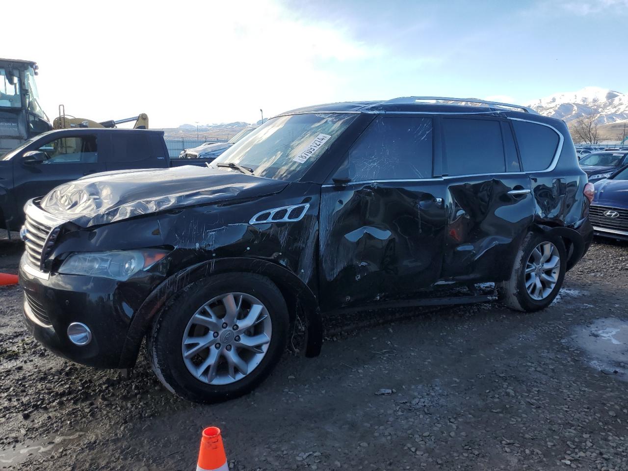 INFINITI QX56 2013