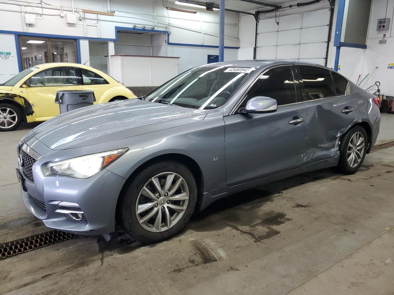 INFINITI Q50 BASE 2015