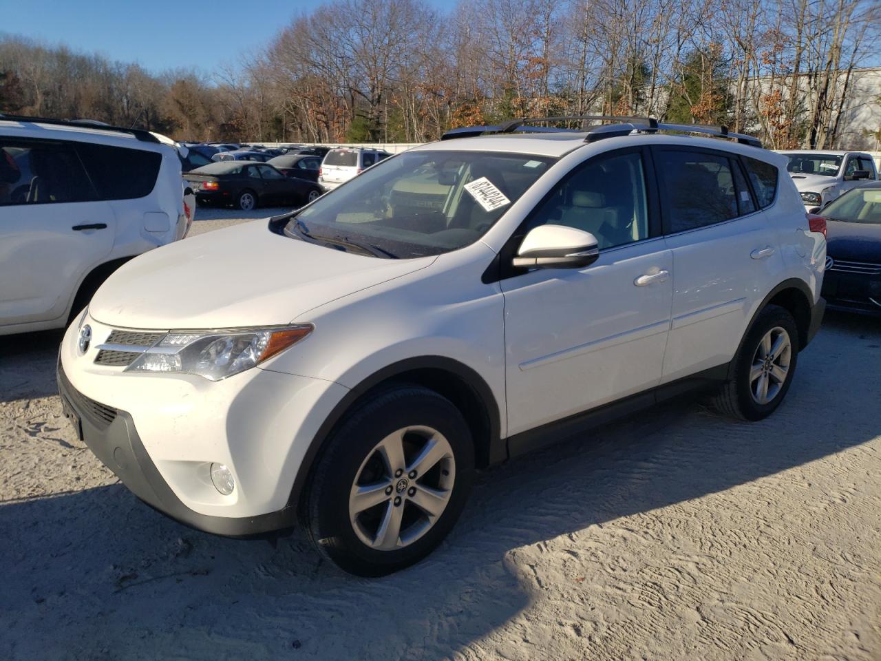 TOYOTA RAV4 XLE 2015