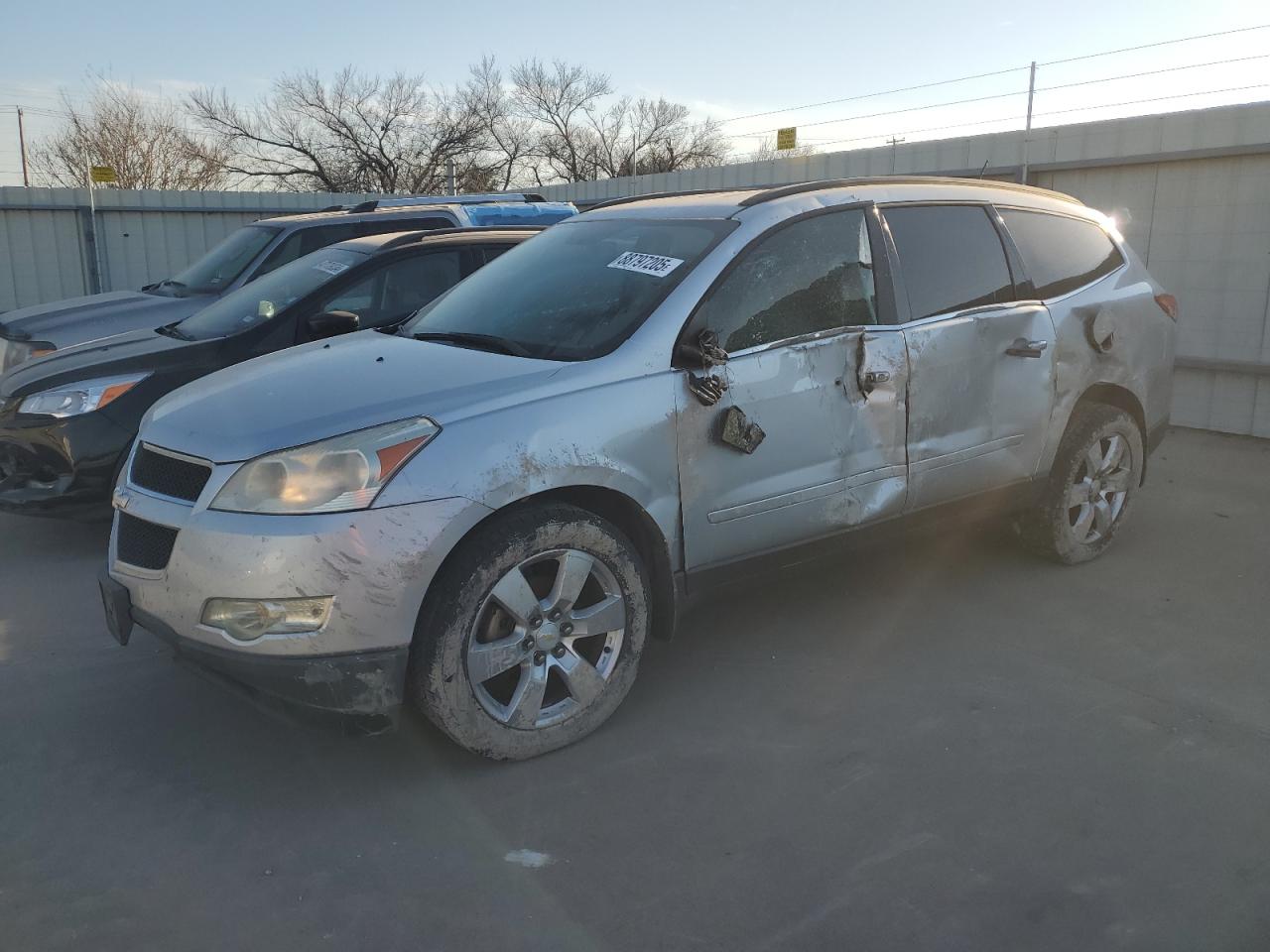 CHEVROLET TRAVERSE L 2012
