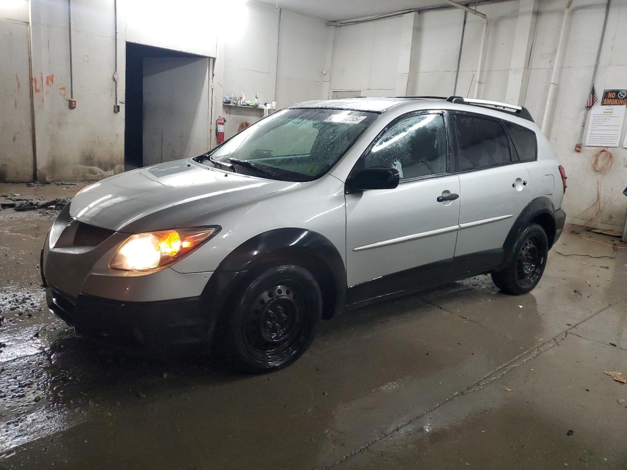PONTIAC VIBE 2003