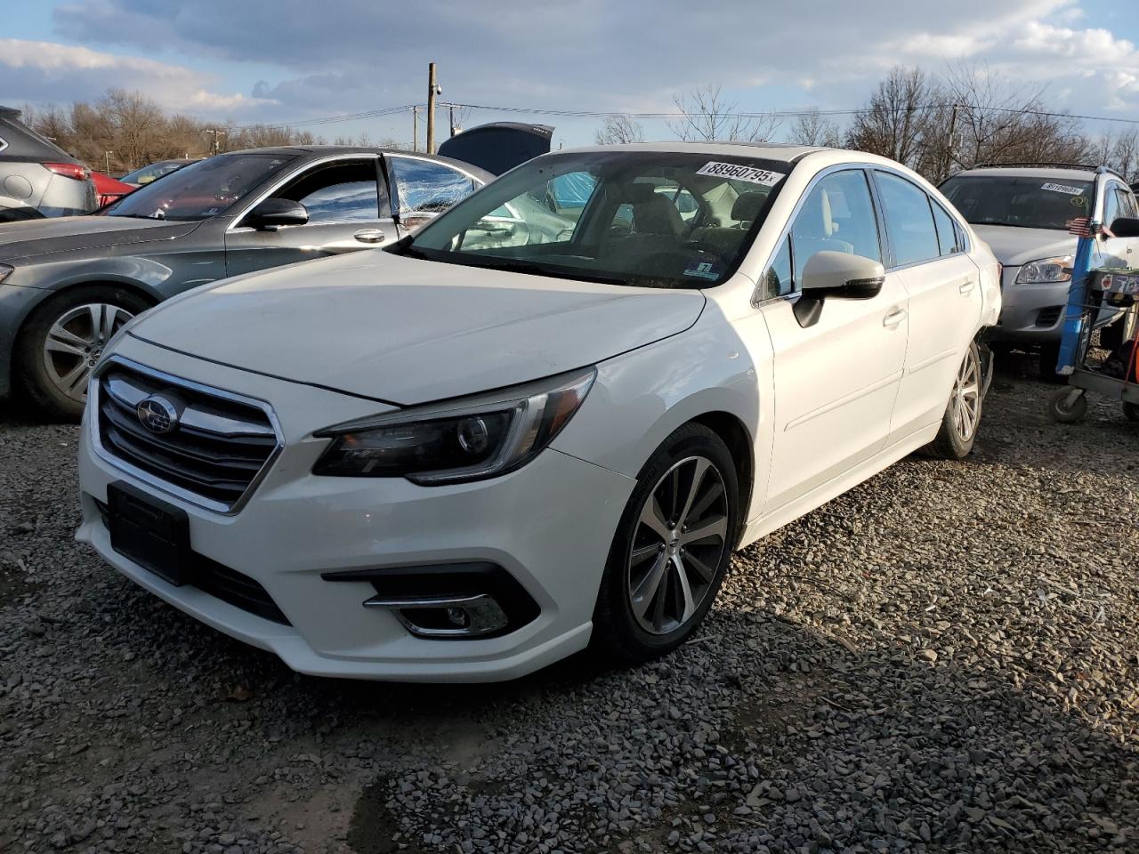 SUBARU LEGACY 3.6 2019