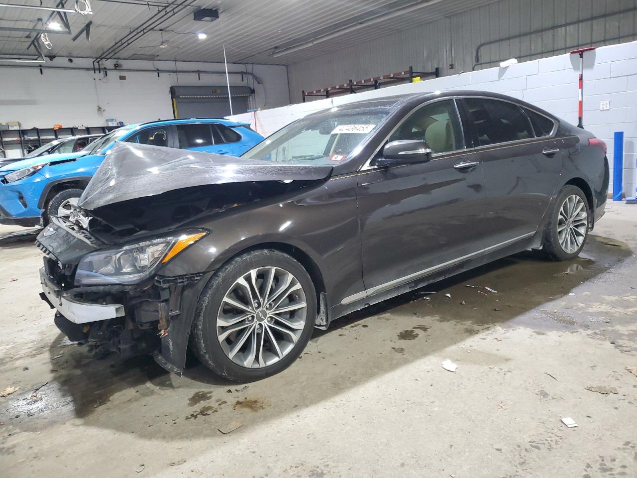 HYUNDAI GENESIS 3. 2016