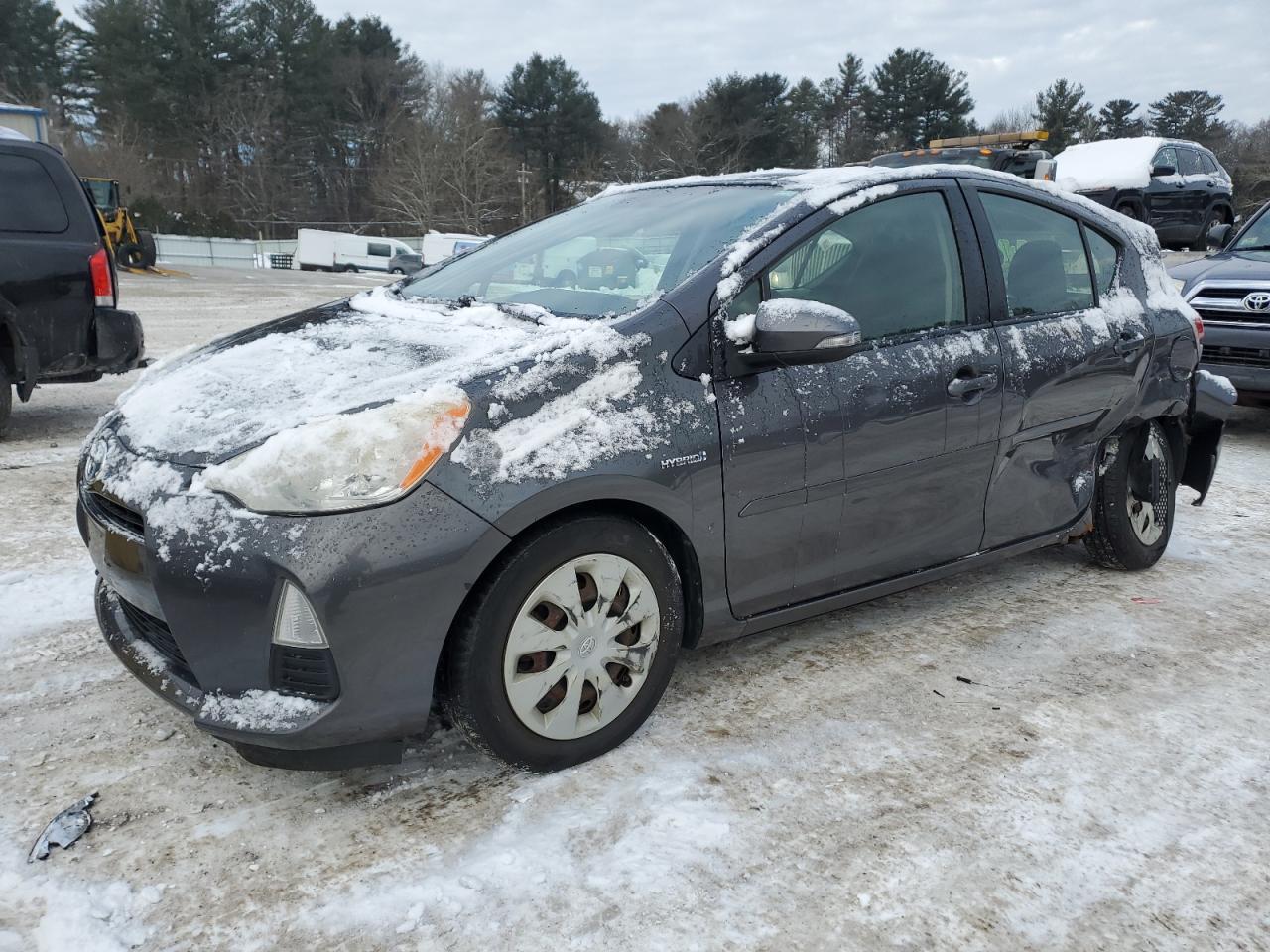 TOYOTA PRIUS C 2013