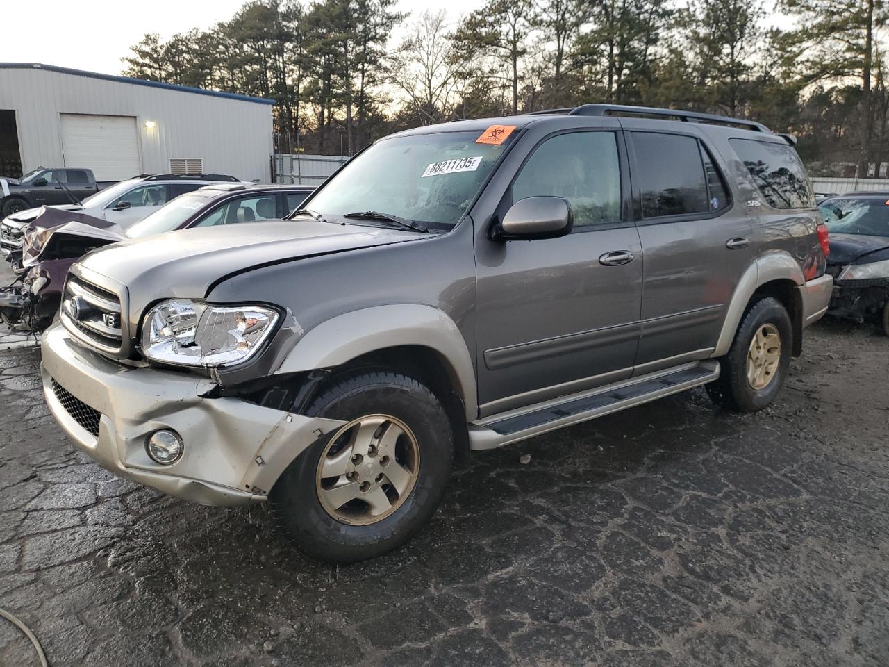TOYOTA SEQUOIA SR 2004