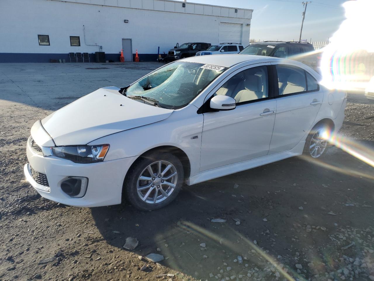 MITSUBISHI LANCER ES 2016