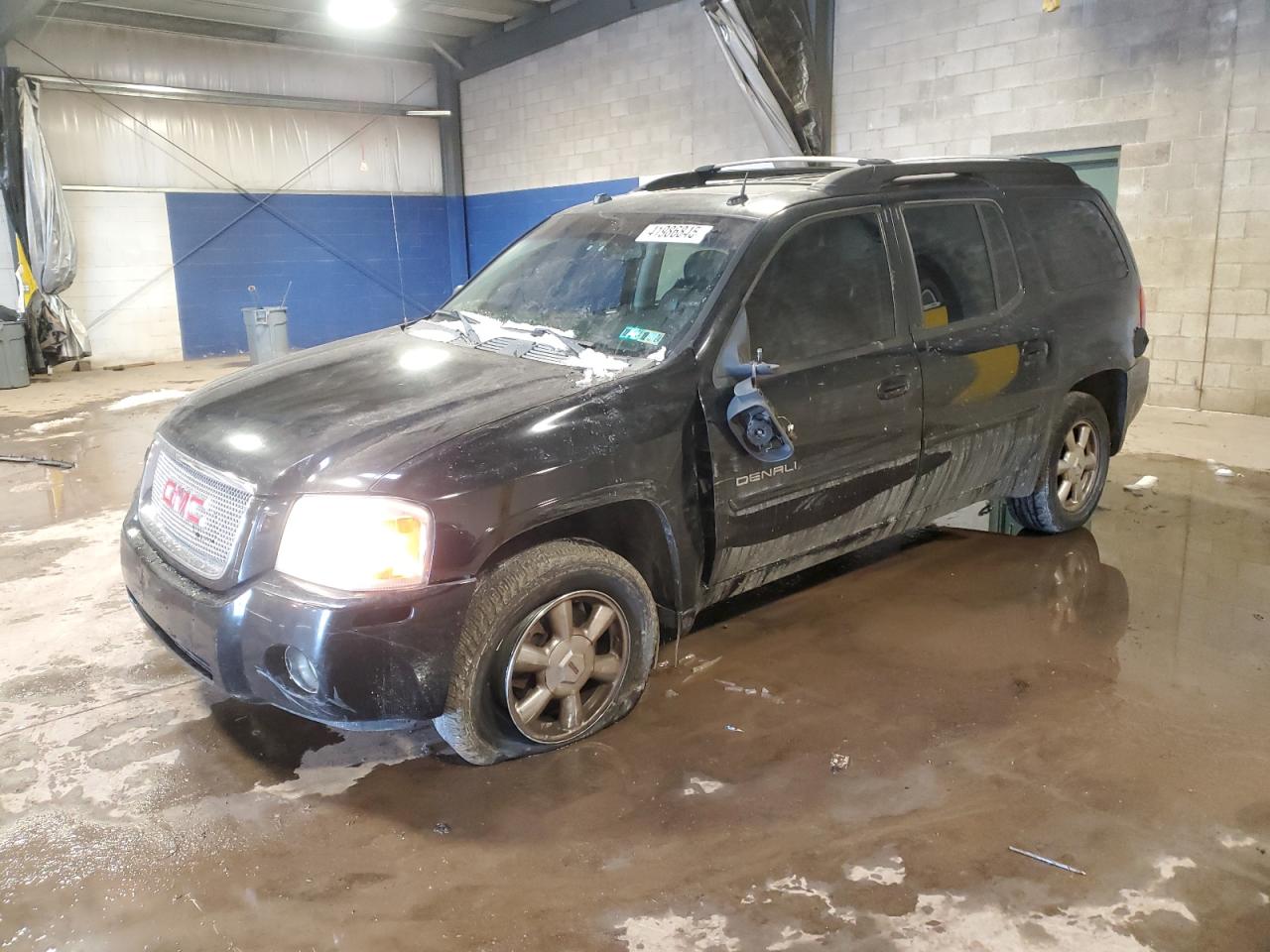 GMC ENVOY XL 2005