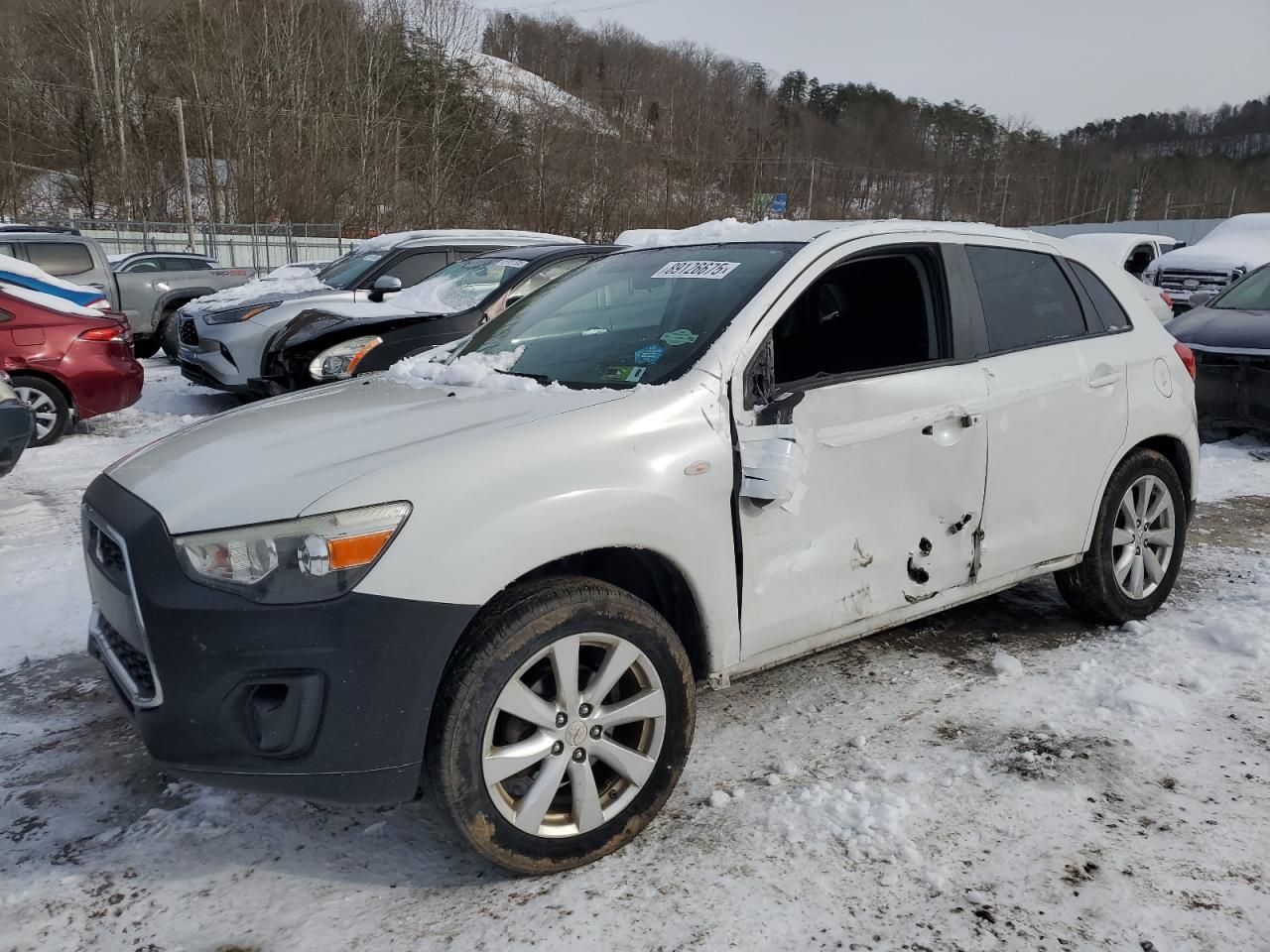 MITSUBISHI OUTLANDER 2014