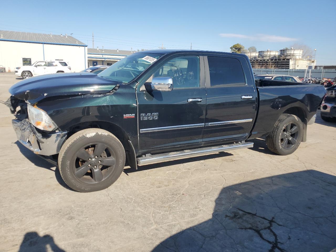 RAM 1500 SLT 2017
