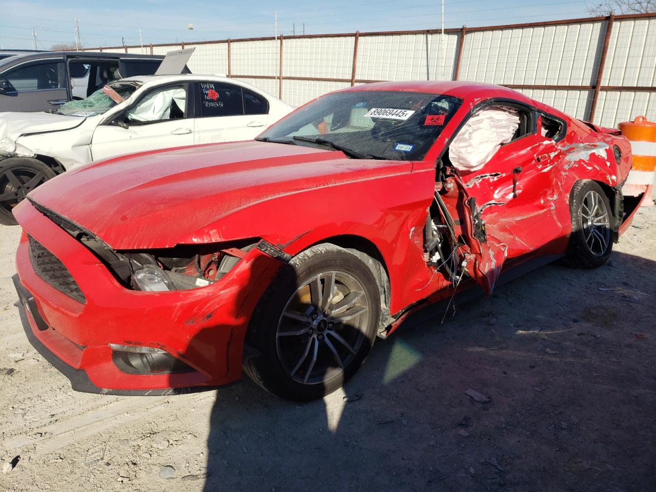 FORD MUSTANG 2016