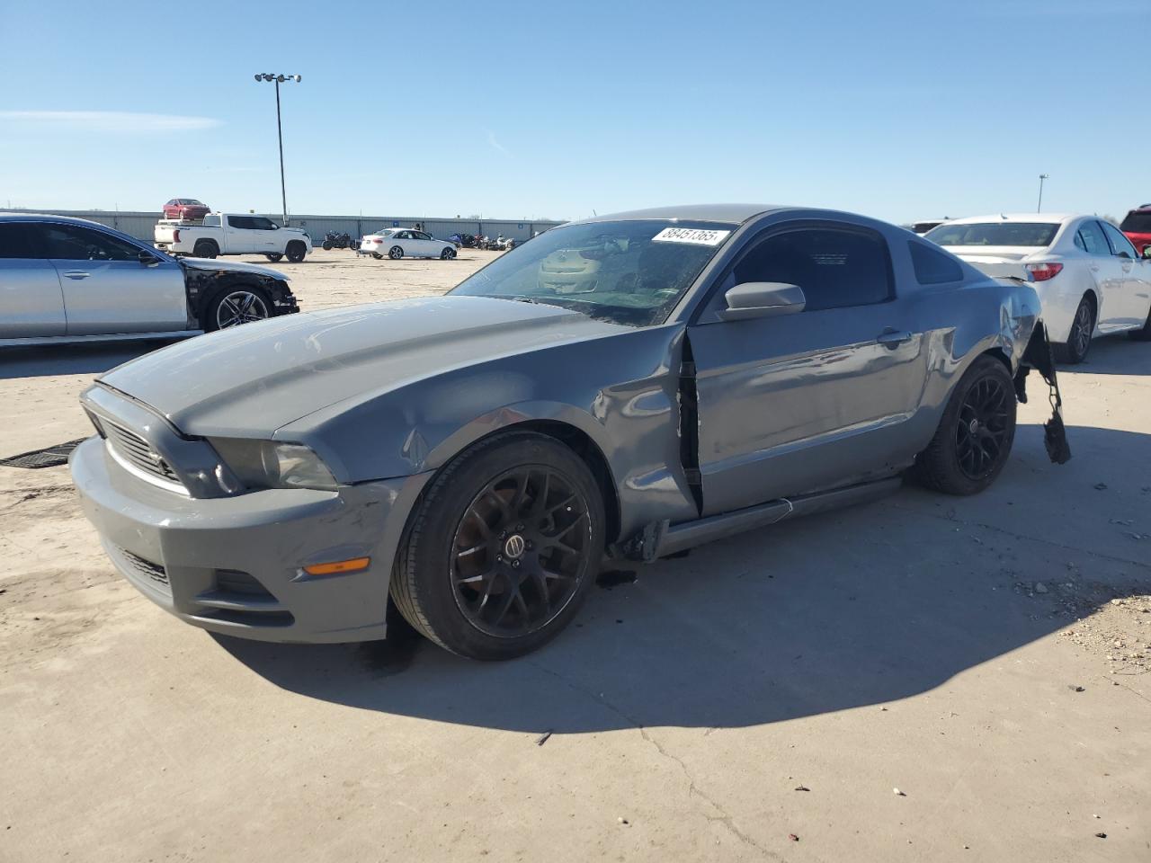 FORD MUSTANG 2013