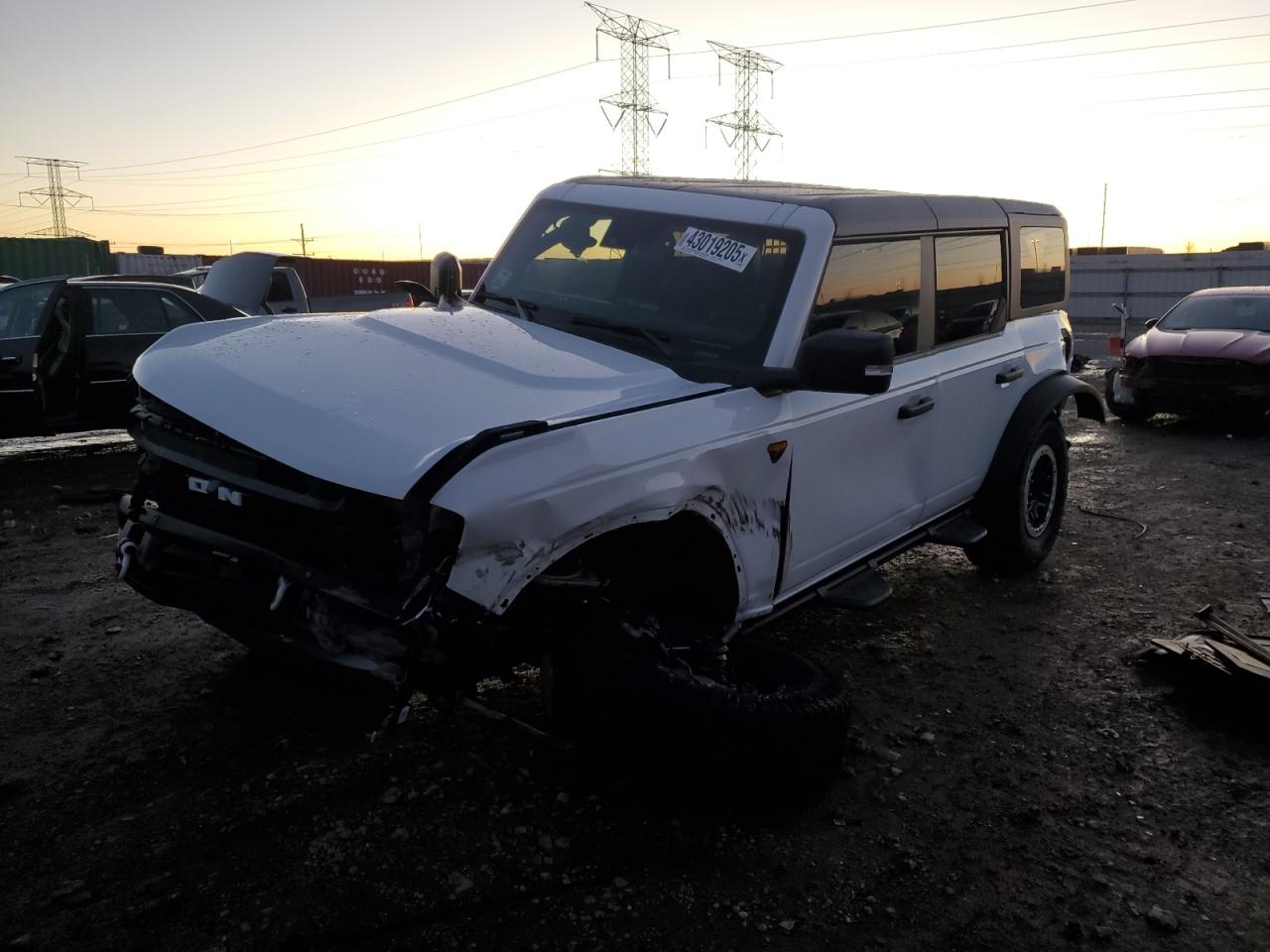 FORD BRONCO BAD 2024