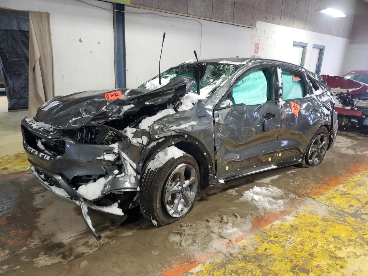 FORD ESCAPE ST 2024