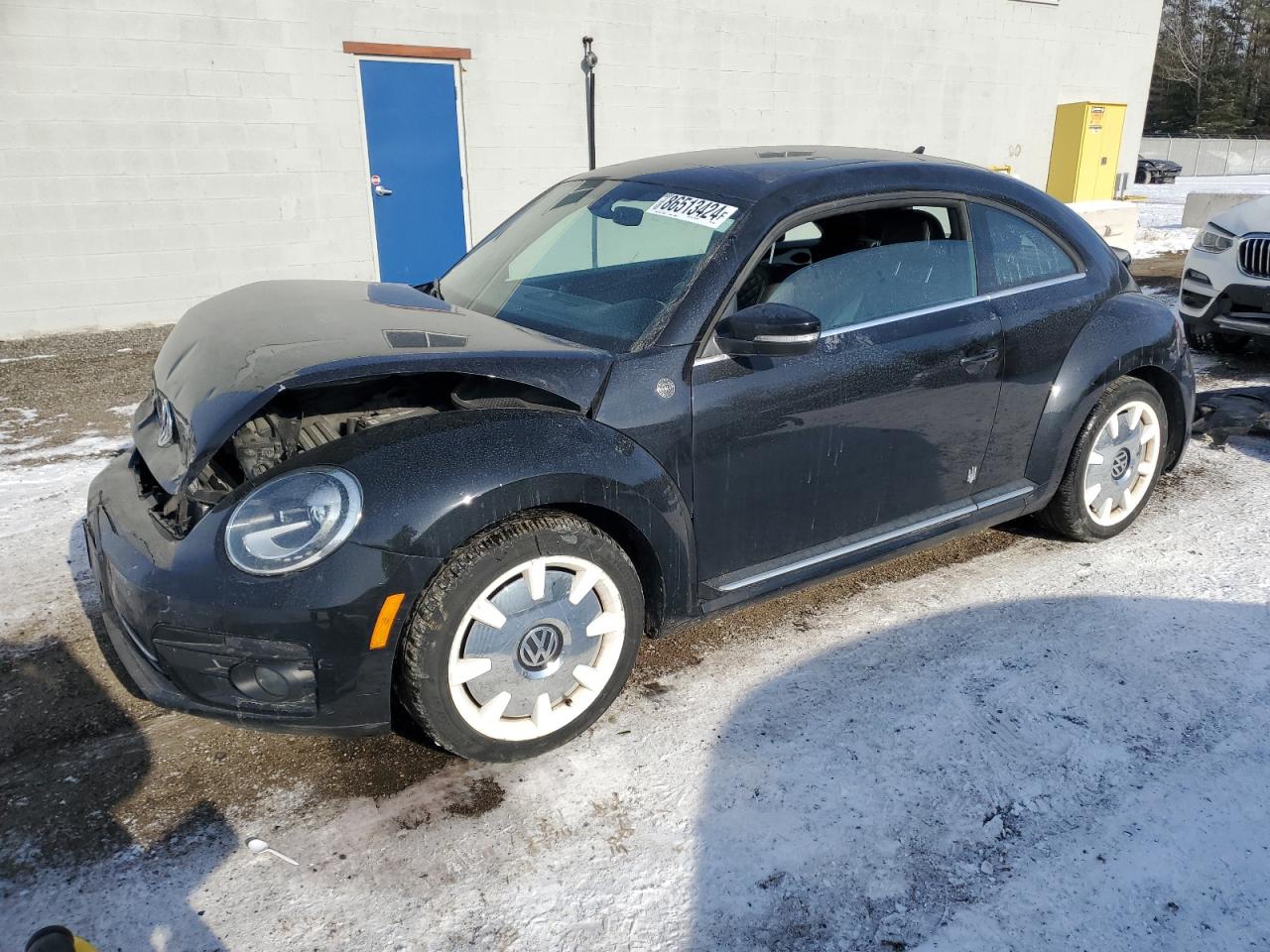 VOLKSWAGEN BEETLE SE 2019