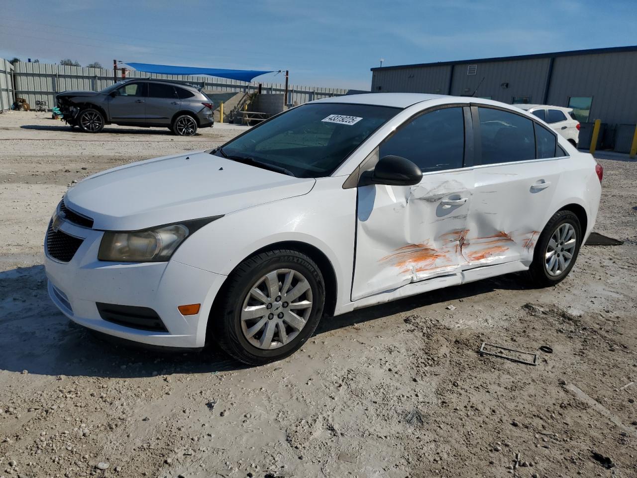 CHEVROLET CRUZE LS 2011