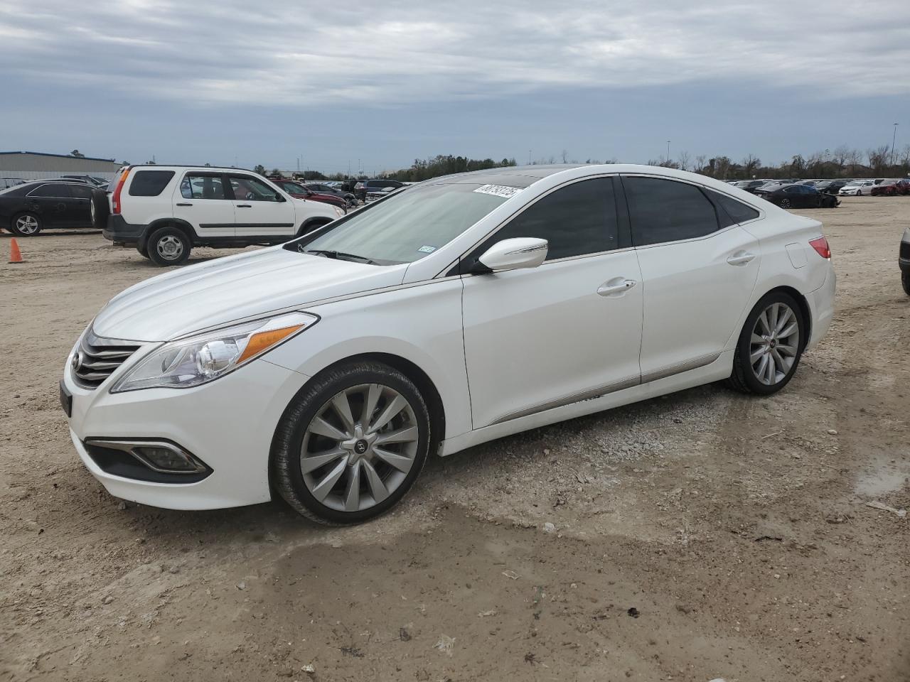 HYUNDAI AZERA LIMI 2017