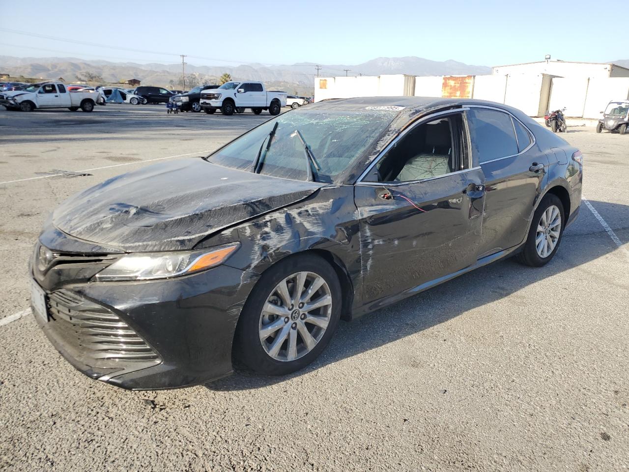 TOYOTA CAMRY L 2018