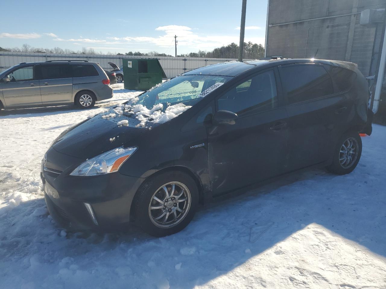 TOYOTA PRIUS V 2012