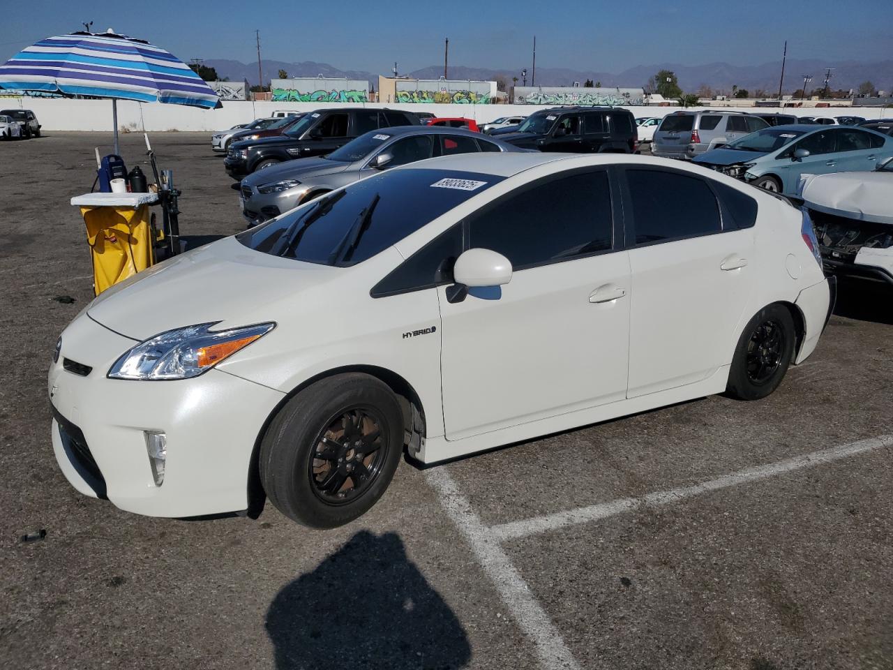 TOYOTA PRIUS 2015