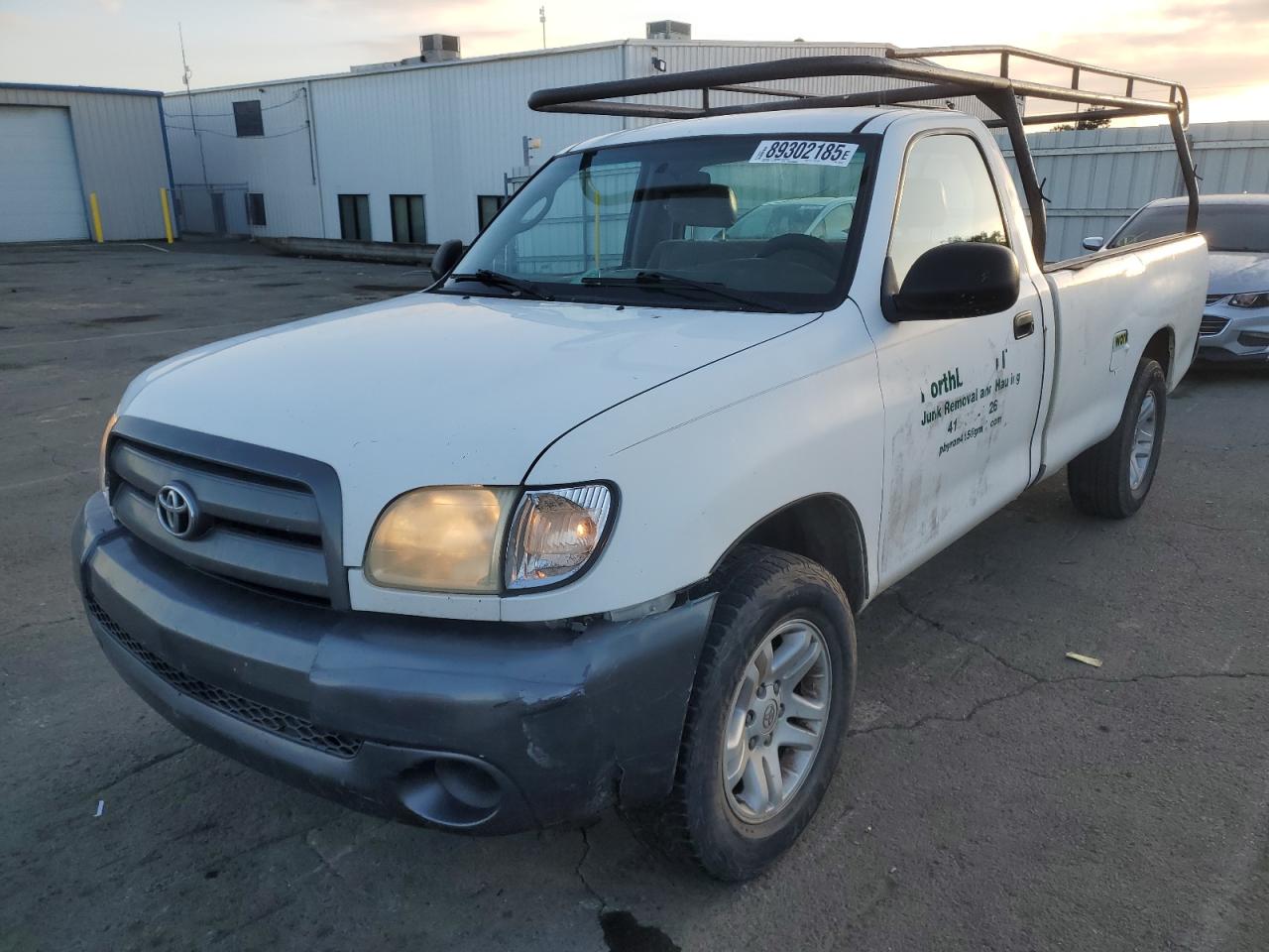 TOYOTA TUNDRA 2004
