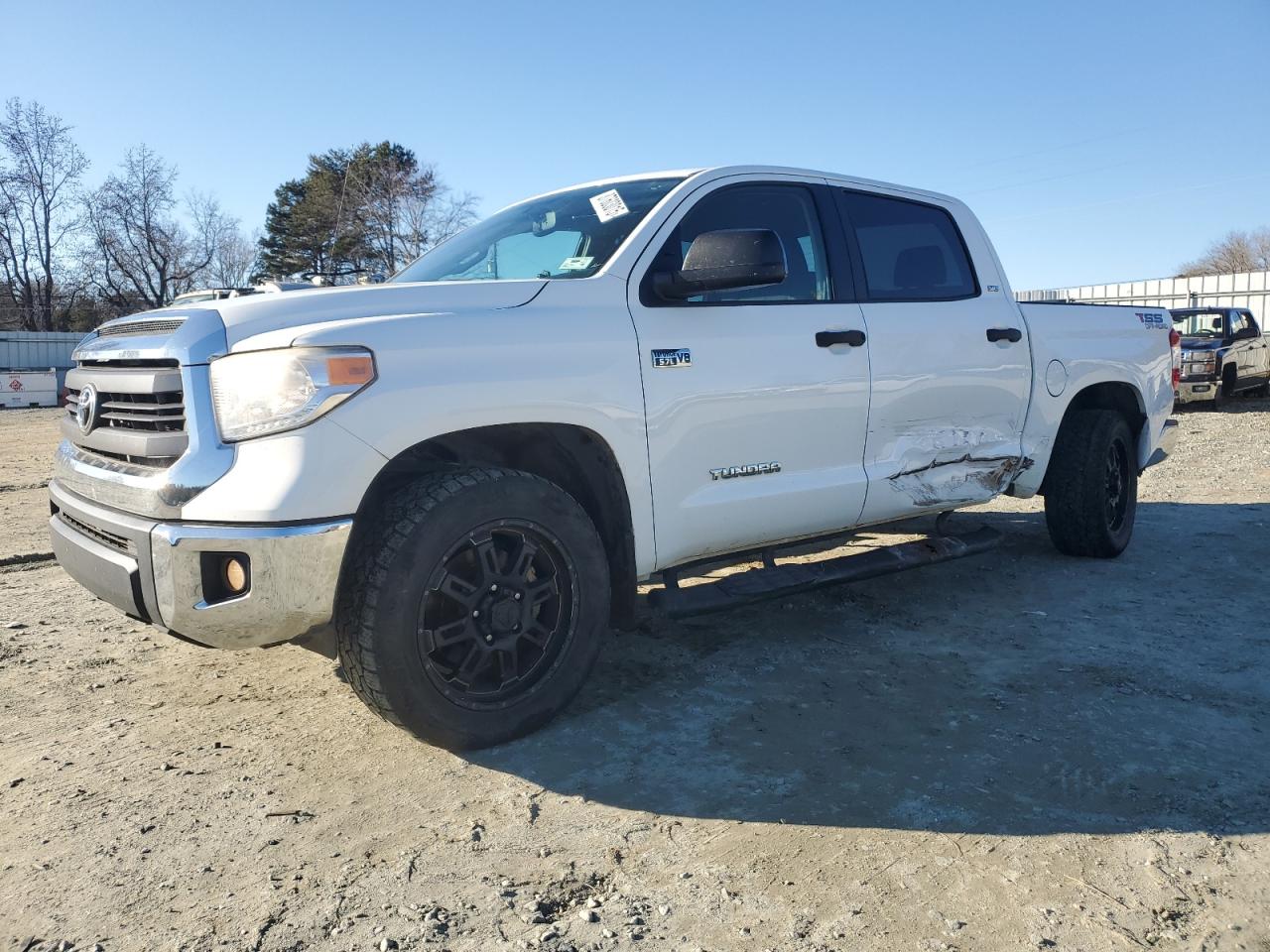 TOYOTA TUNDRA CRE 2015