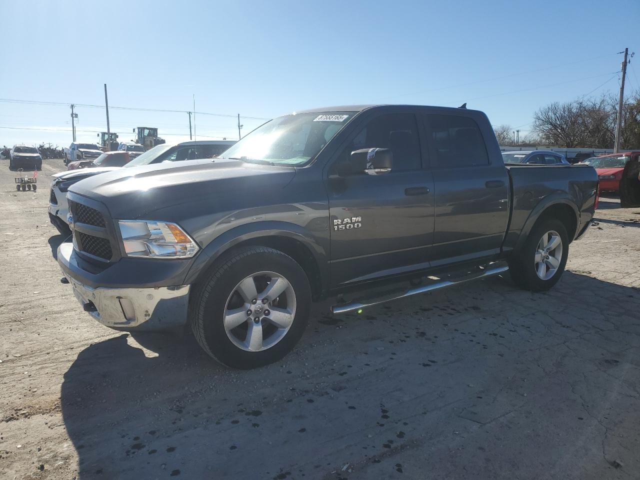 RAM 1500 SLT 2015