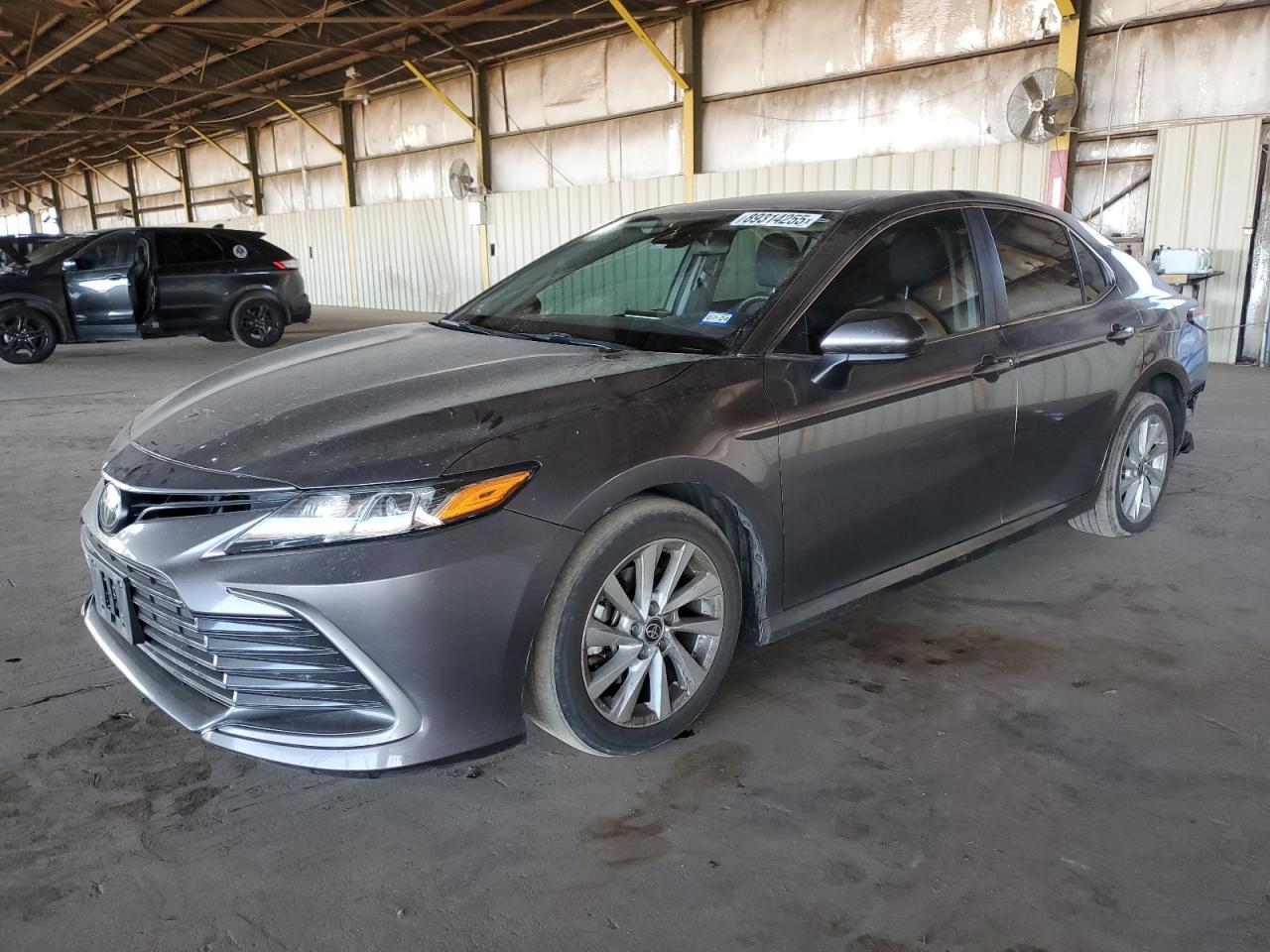 TOYOTA CAMRY LE 2022