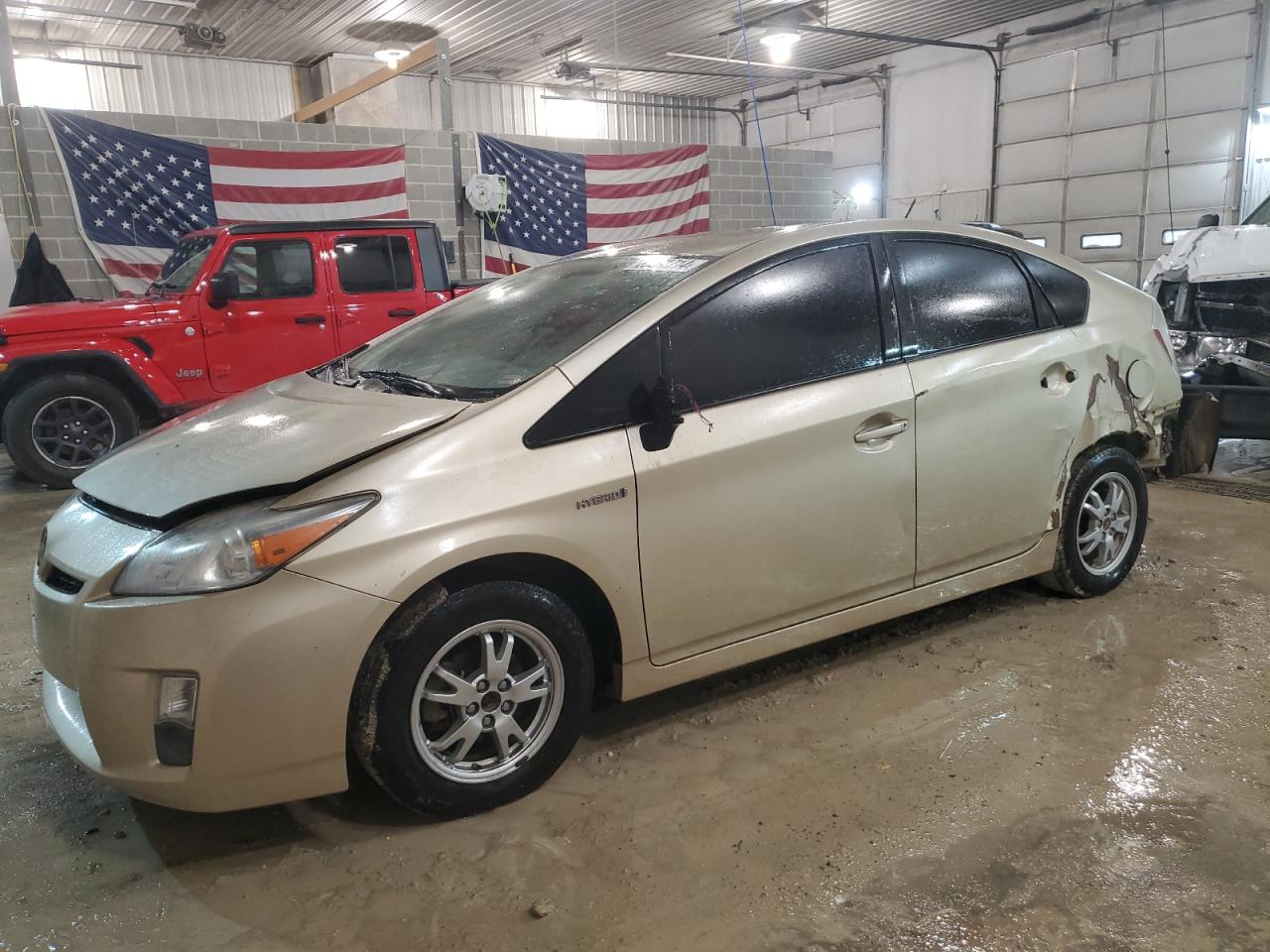 TOYOTA PRIUS 2010