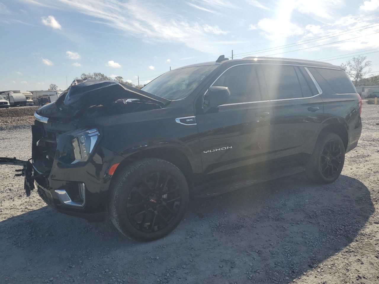 GMC YUKON SLE 2022