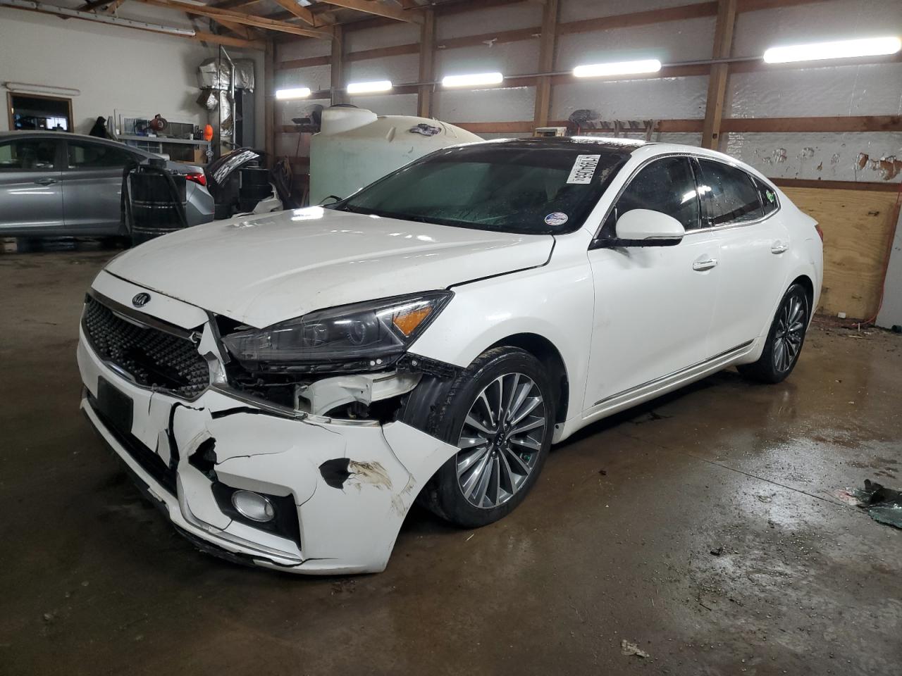 KIA CADENZA PR 2017