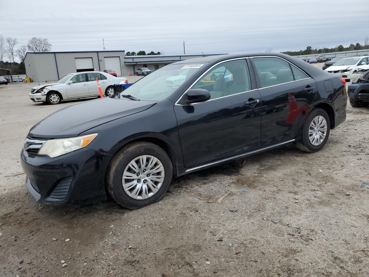 TOYOTA CAMRY L 2014