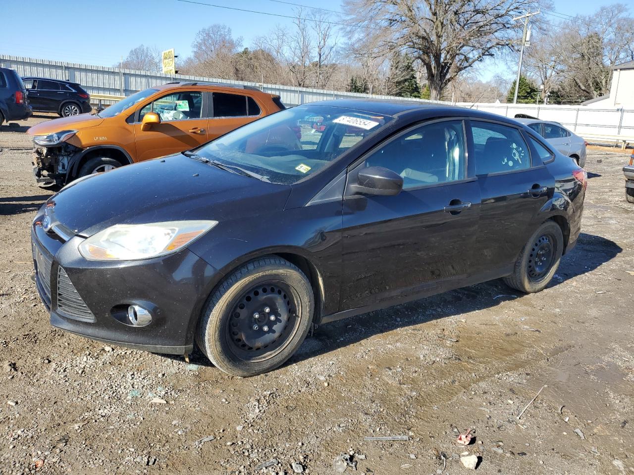 FORD FOCUS SE 2012