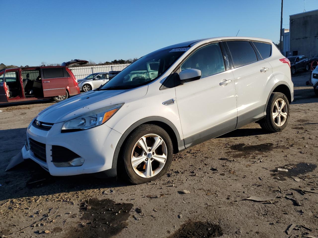 FORD ESCAPE SE 2015