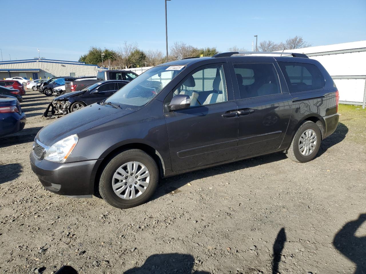 KIA SEDONA LX 2012
