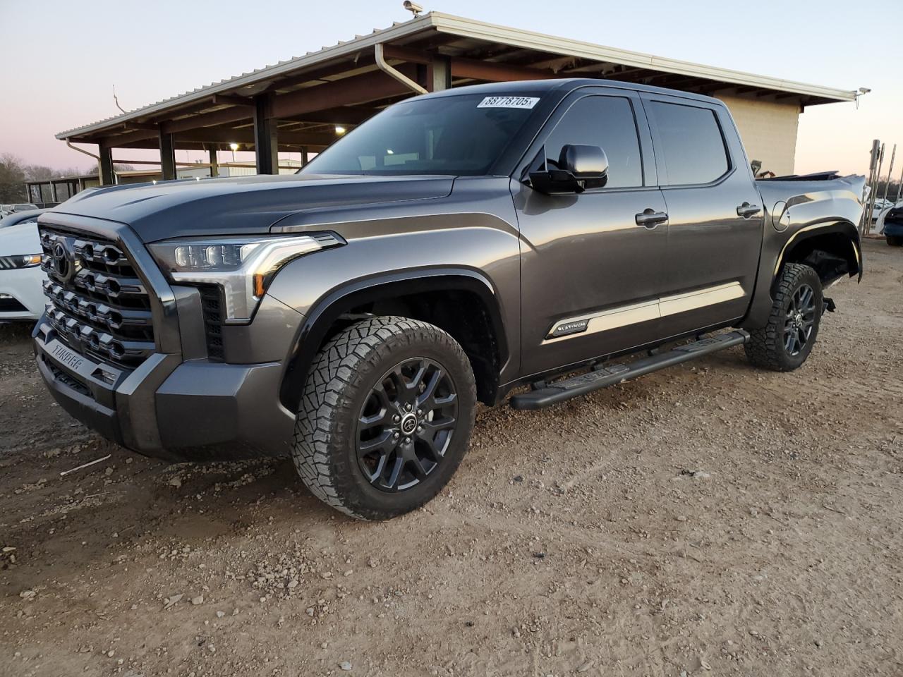 TOYOTA TUNDRA CRE 2023