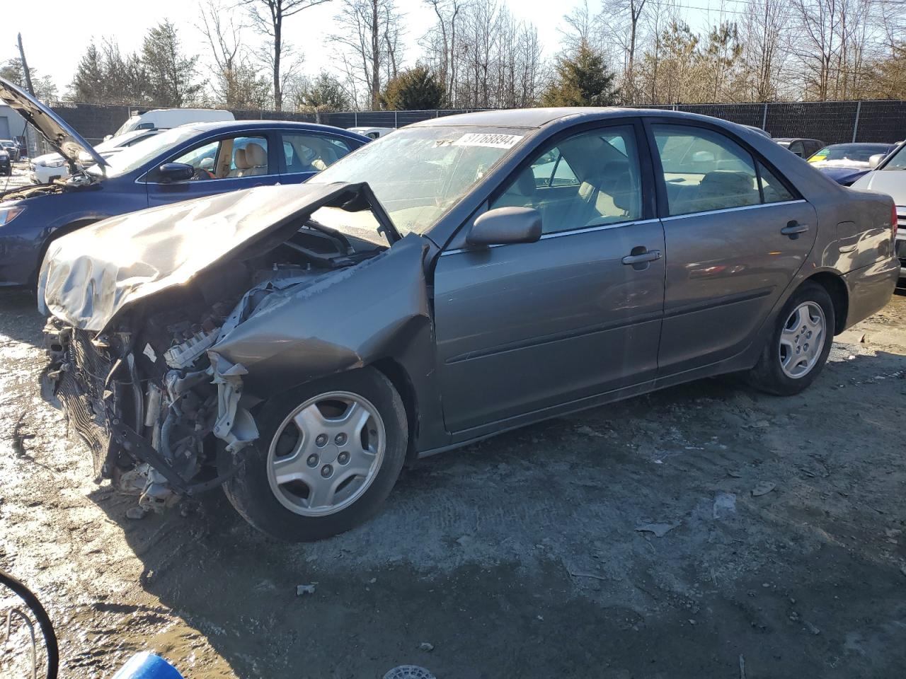TOYOTA CAMRY LE 2002