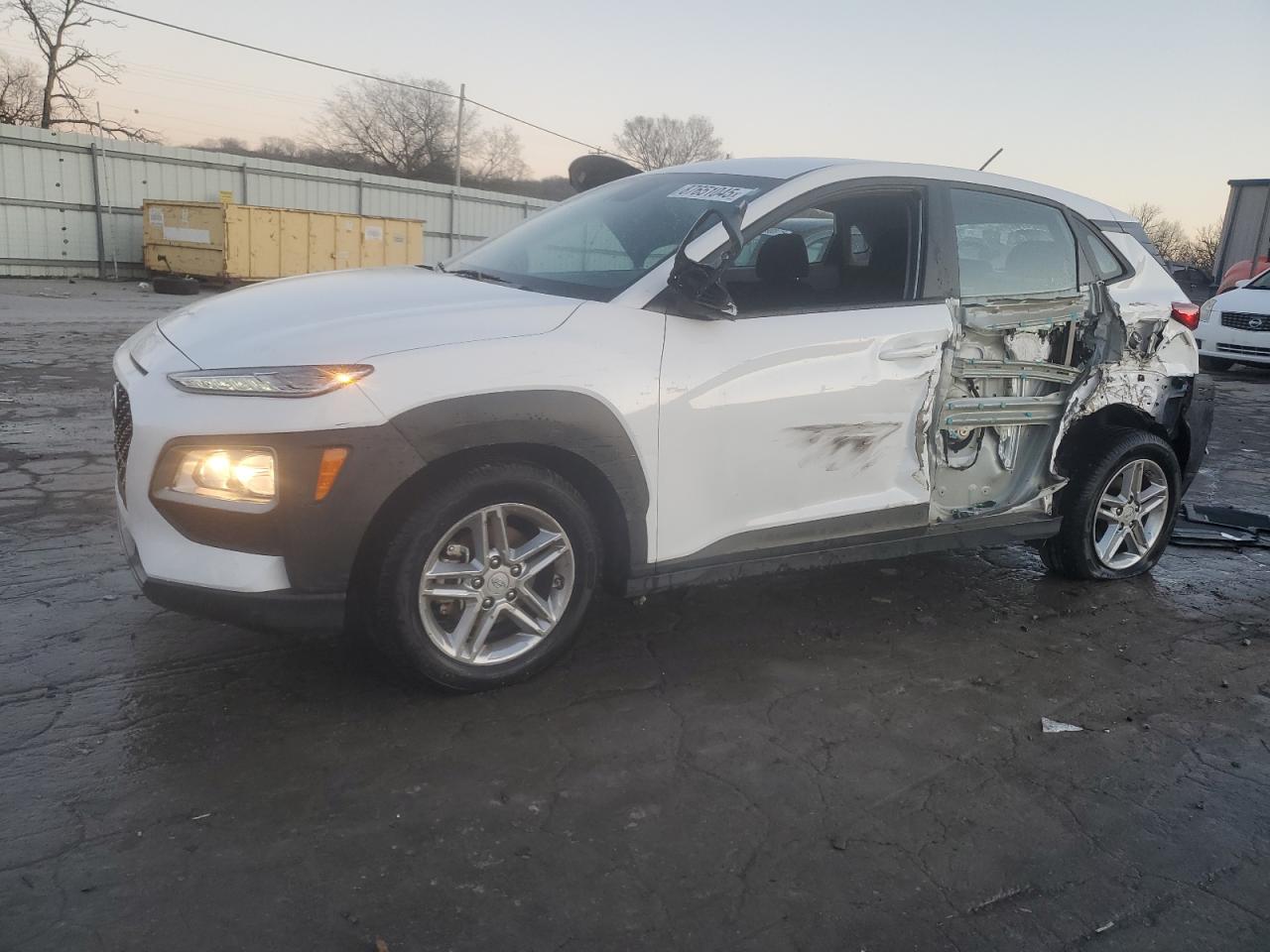 HYUNDAI KONA SE 2021