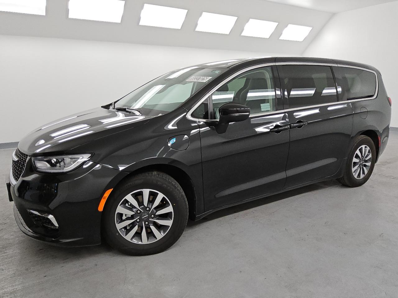 CHRYSLER PACIFICA H 2023