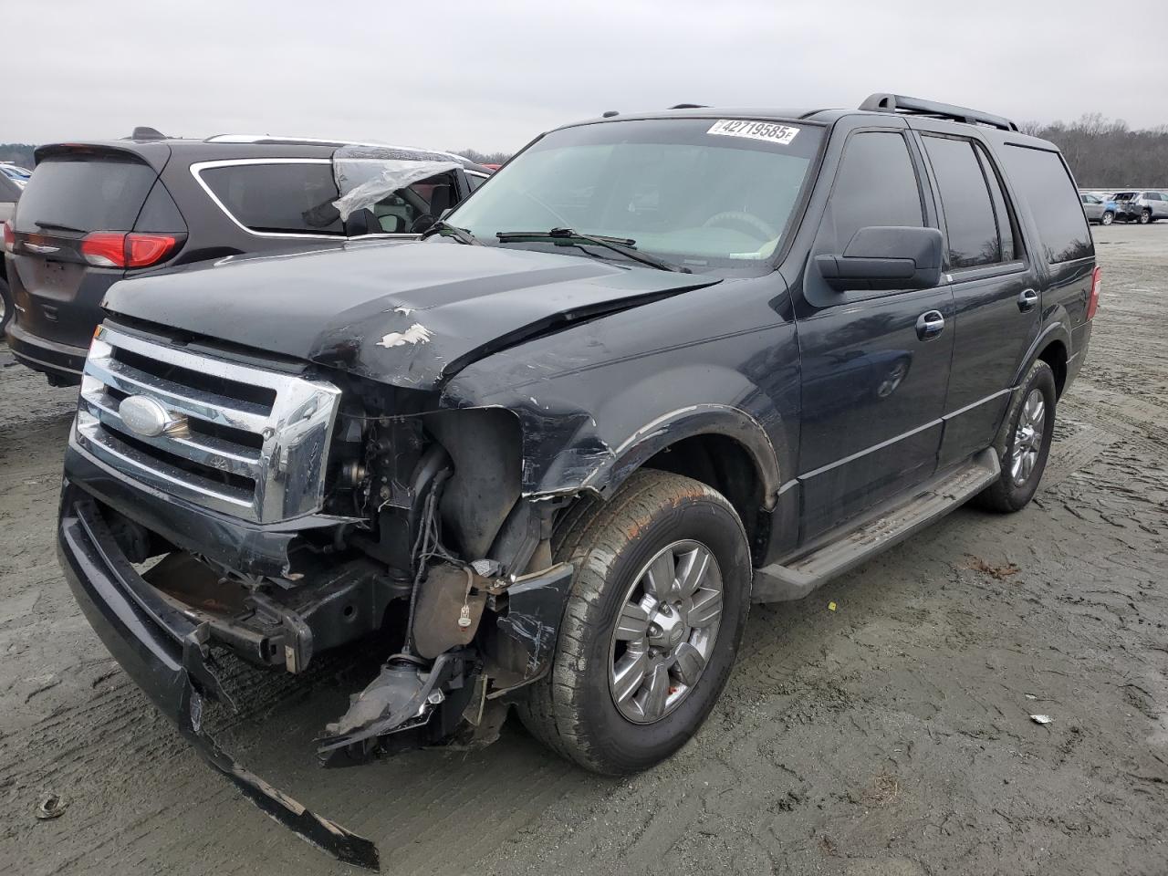 FORD EXPEDITION 2010