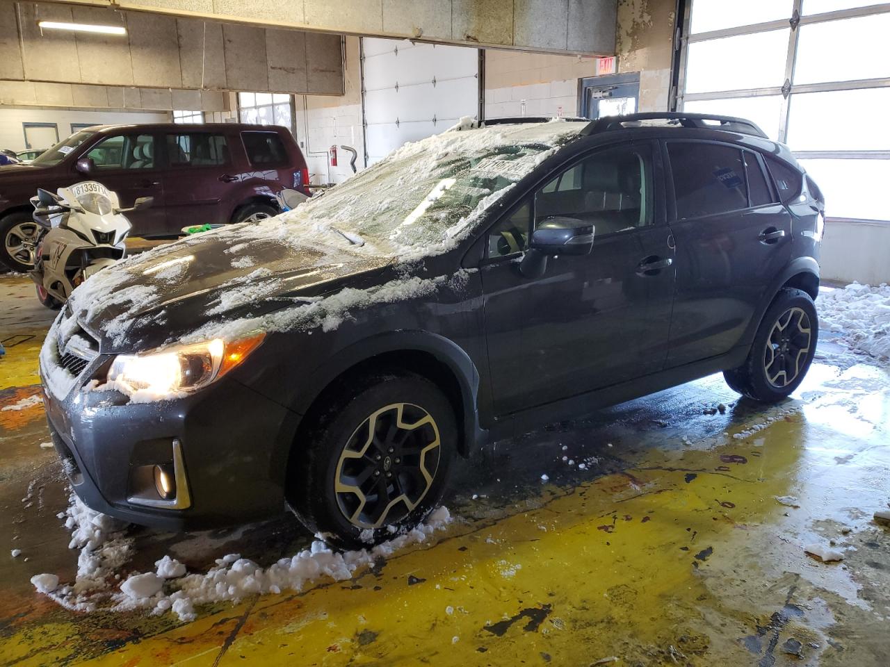 SUBARU CROSSTREK 2016