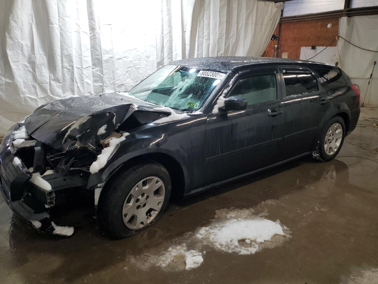 DODGE MAGNUM SE 2005