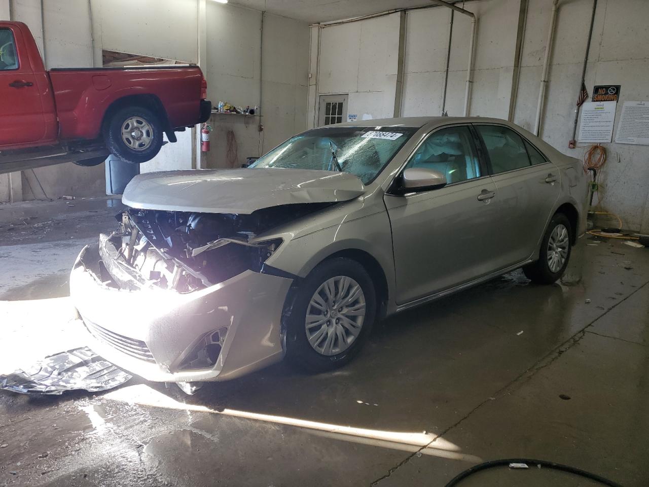 TOYOTA CAMRY L 2014