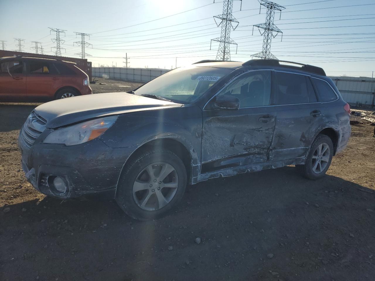 SUBARU OUTBACK 2. 2013