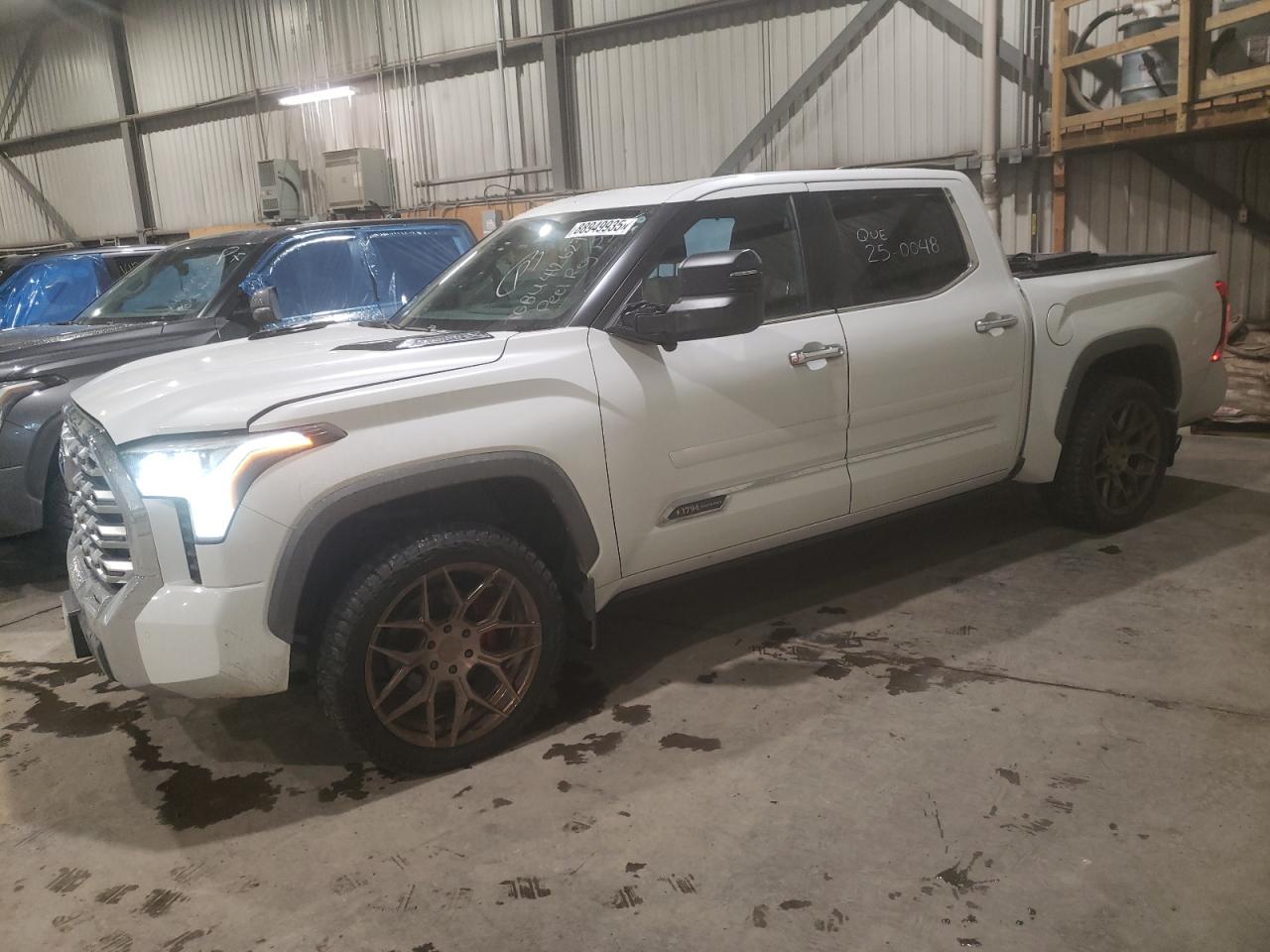 TOYOTA TUNDRA CRE 2024