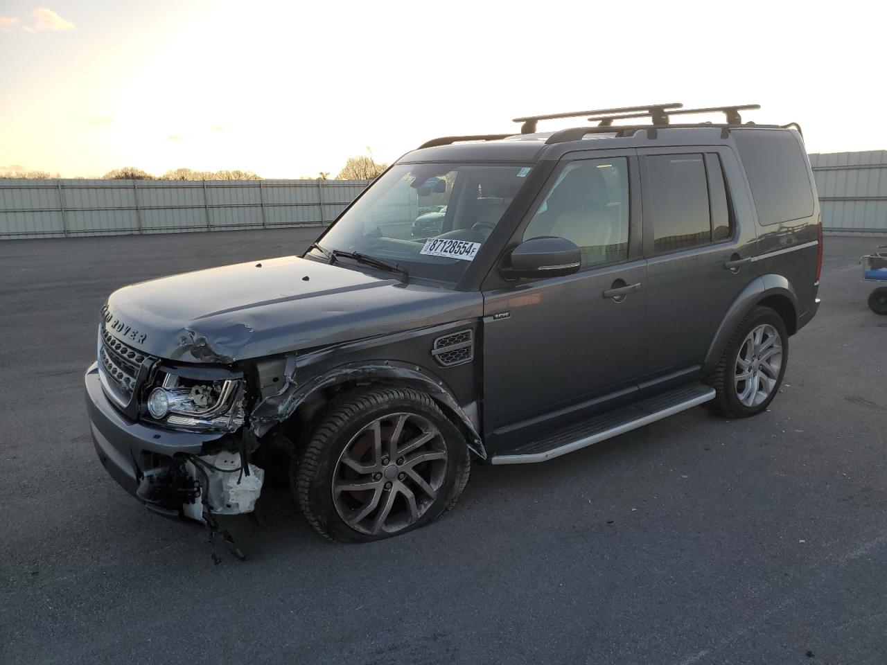 LAND ROVER LR4 HSE 2016